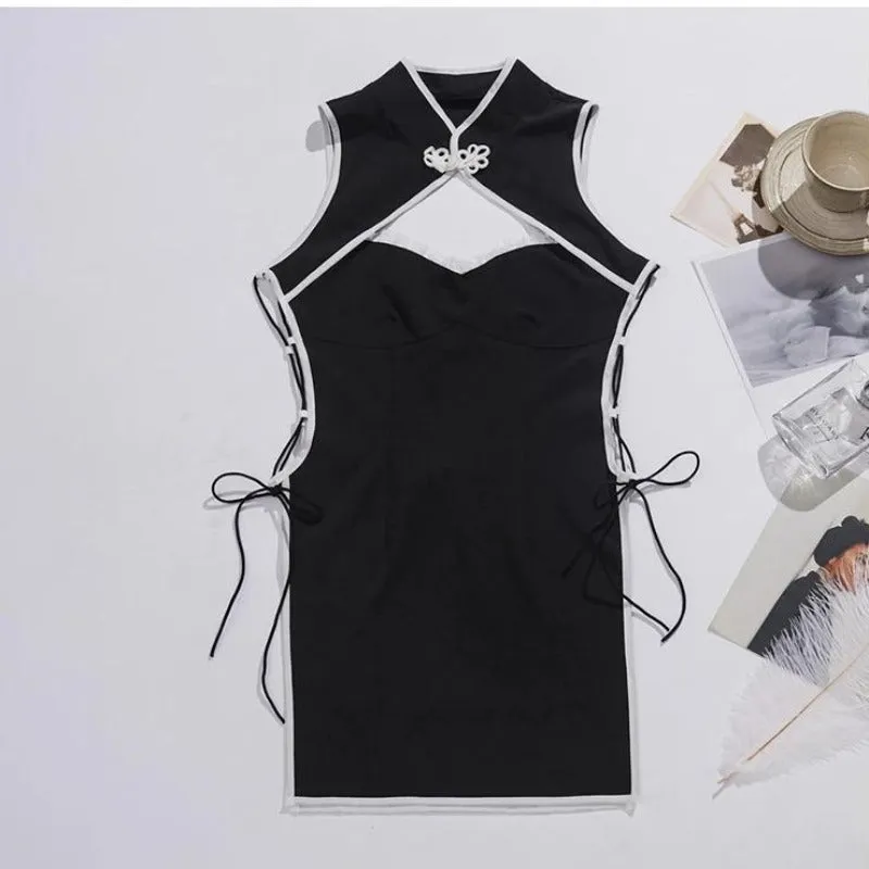 Noir Oriental Nights Cheongsam