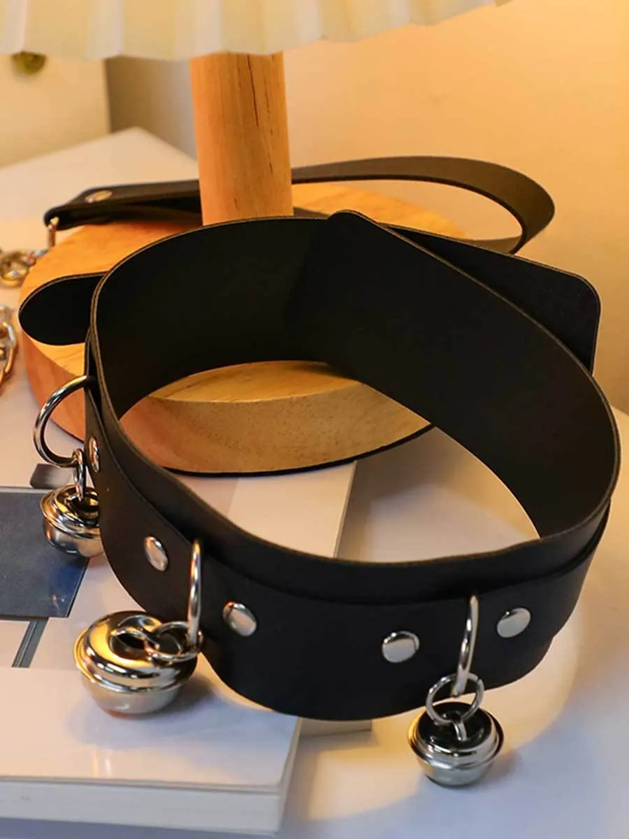 Silver Bell Choker Leash